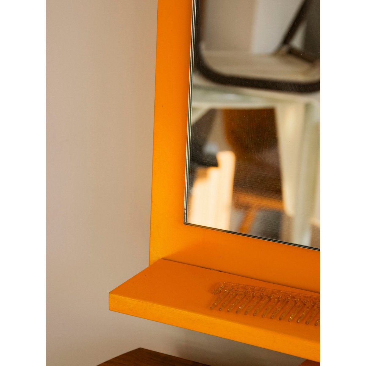 Étagère au style Space-Age Isabelle N°345 - Bon état jaune, DEBONGOUT