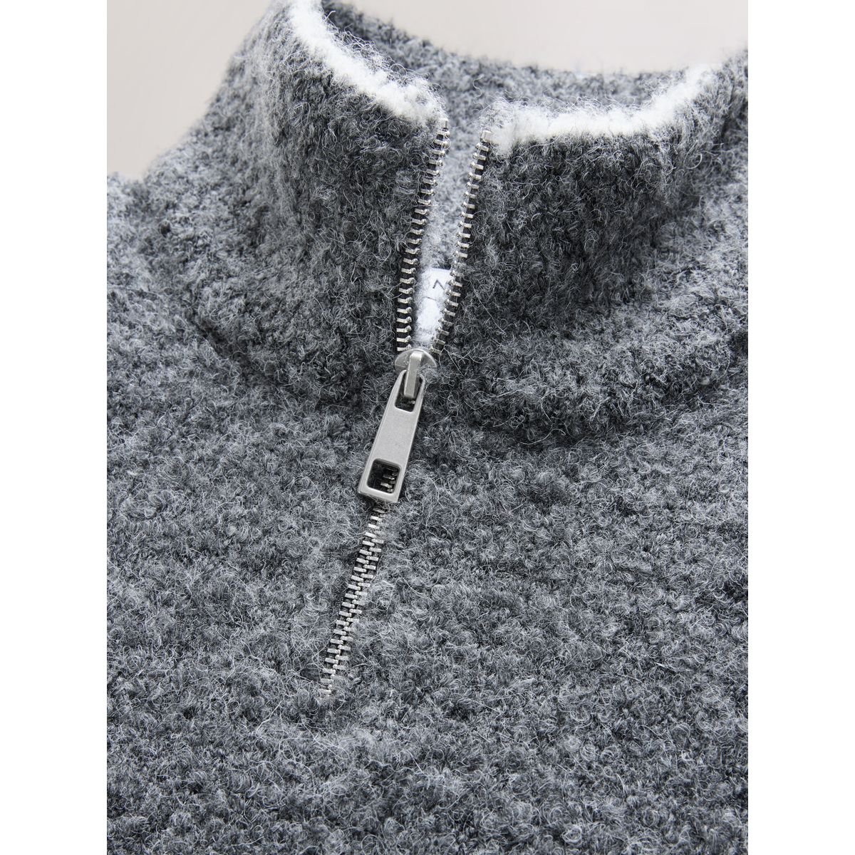 Pull bouclé sport à col zippé gris anthracite, NEXT