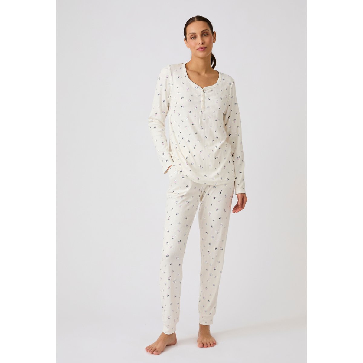 Pyjama Thermolactyl en maille pointelle blanc ecru fleuri, DAMART
