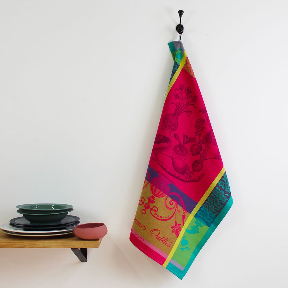 Torchon pur coton LEGUMES OUBLIES fuchsia, GARNIER THIEBAUT
