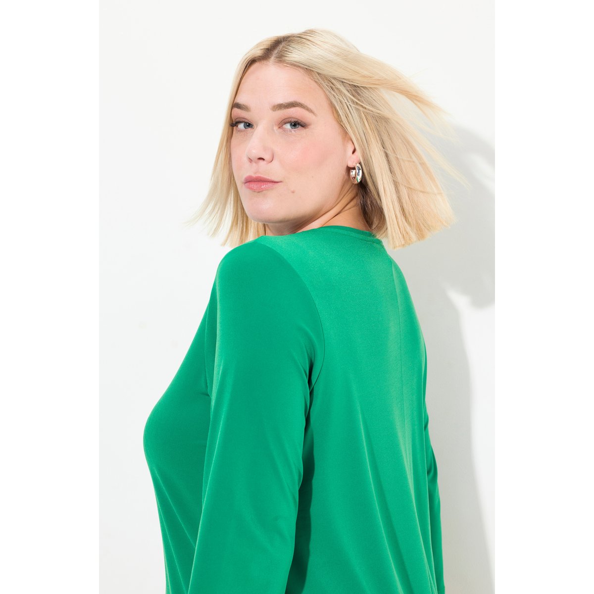 T-shirt long, coupe évasée et décolleté rond vert d’été, ULLA POPKEN