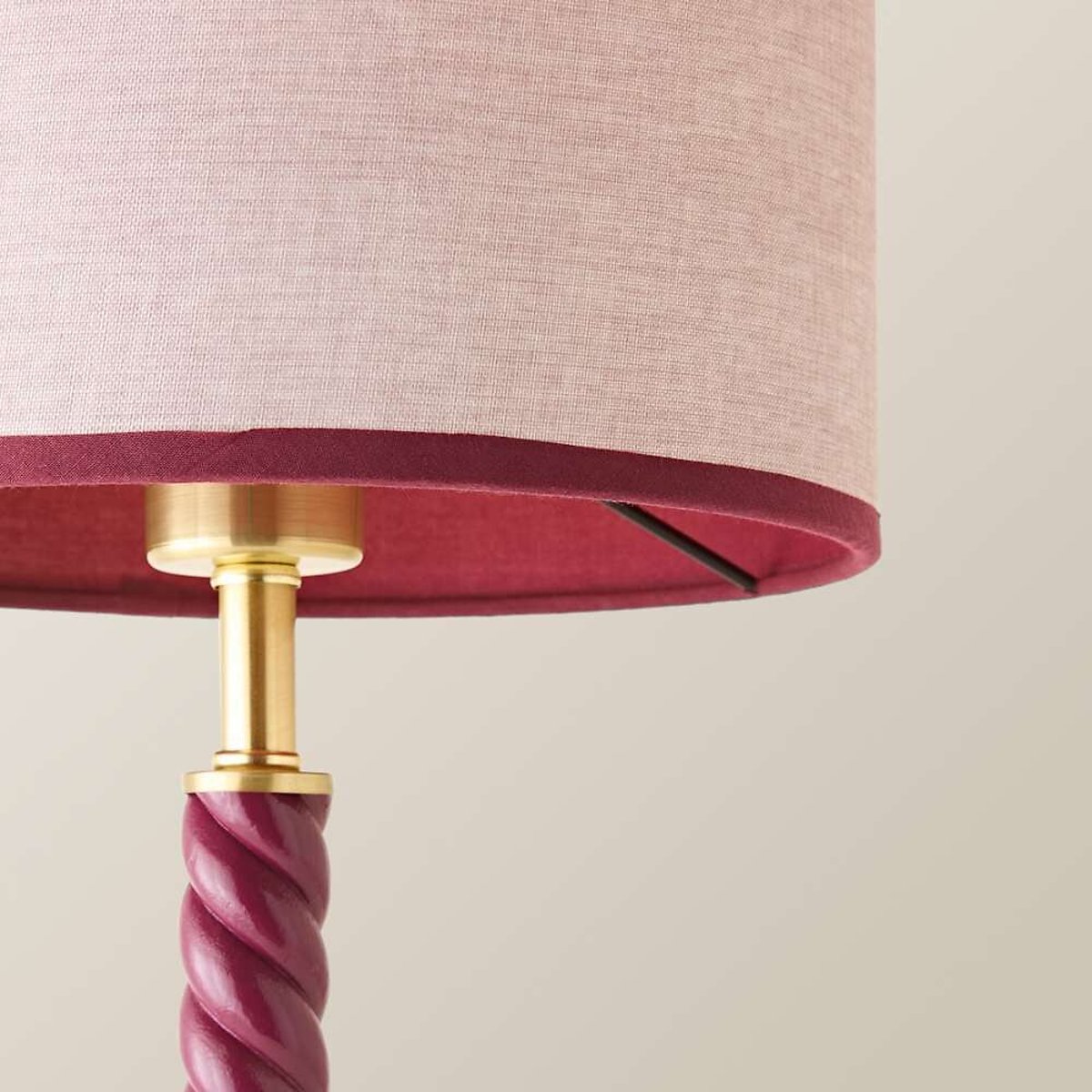 Amalia Twist Table Lamp with Drum Shade pink, SO'HOME