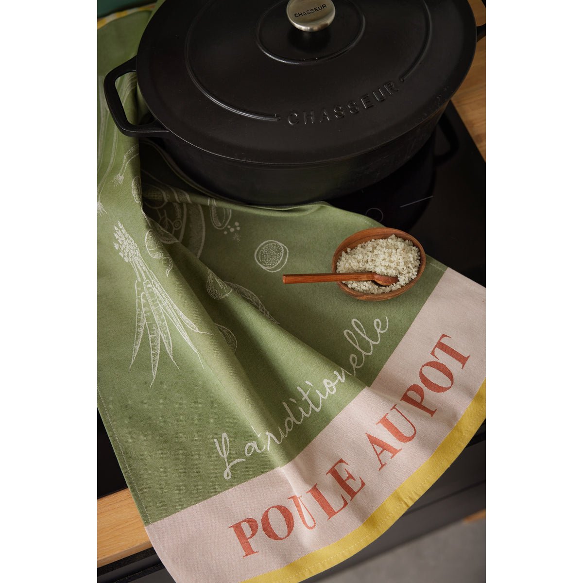 Torchon jacquard L'ART DE LA POULE AU POT vert amande, COUCKE