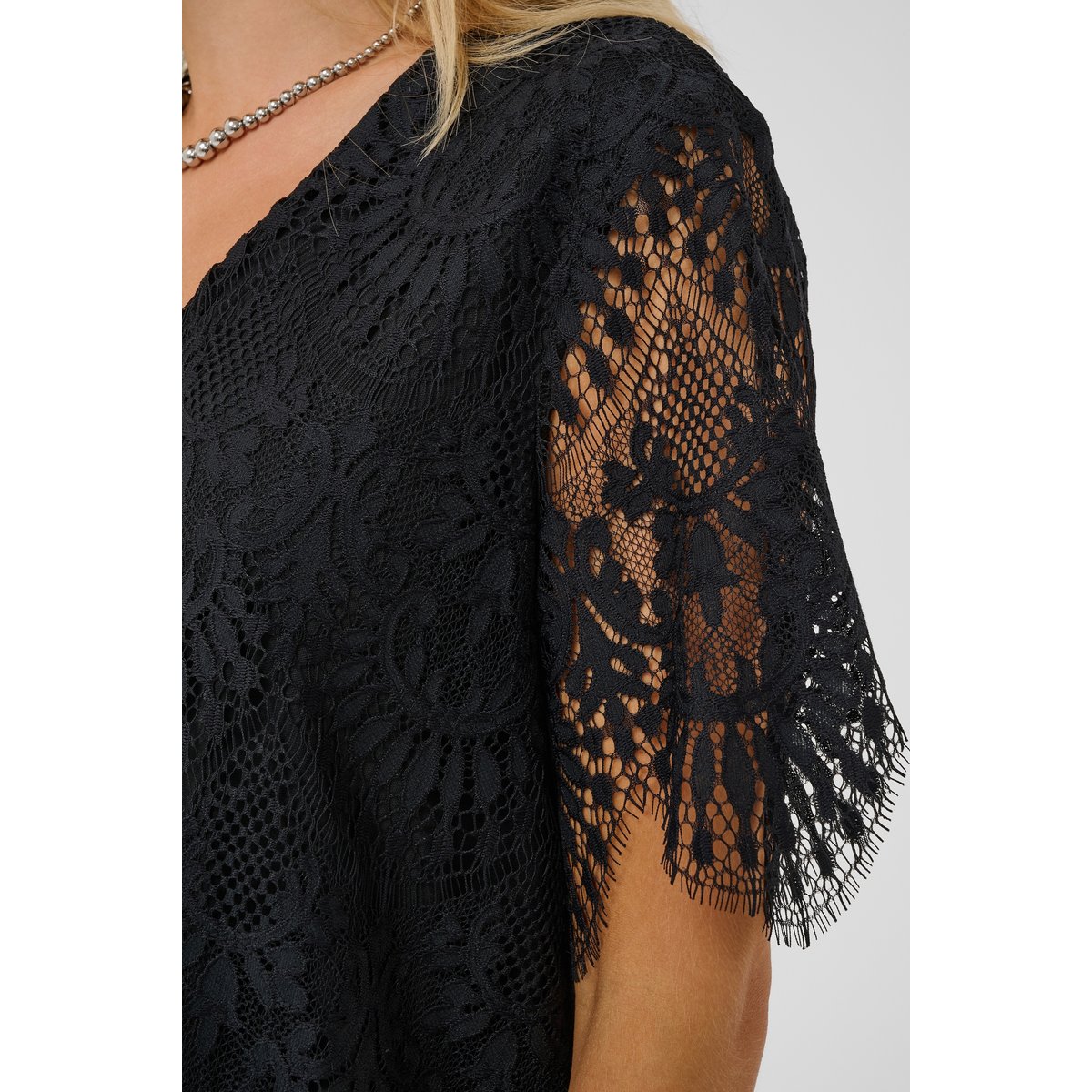 Blouse à manches courtes noir black, CULTURE