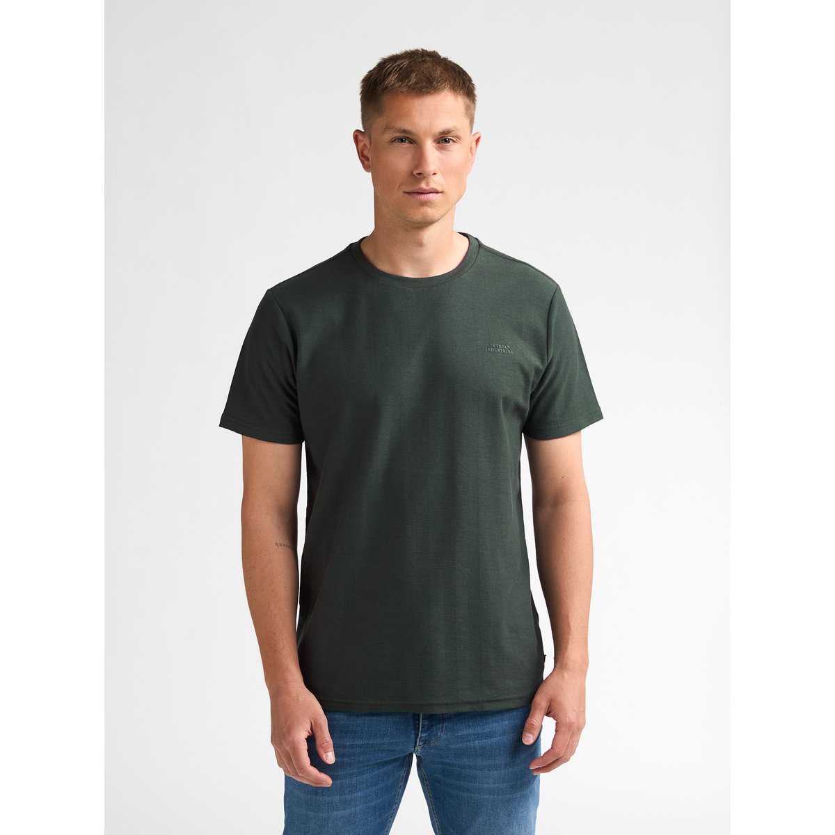 T-shirt à motif chevrons hayden vert deep green, PETROL INDUSTRIES
