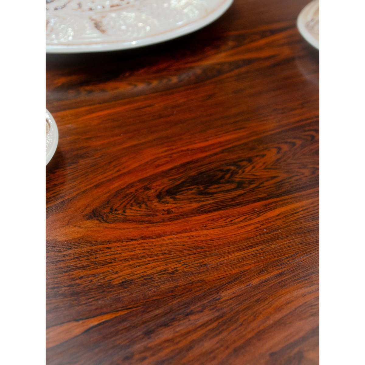 Table à manger en palissandre de Rio Karla N°1311 - Bon état bois foncé, DEBONGOUT