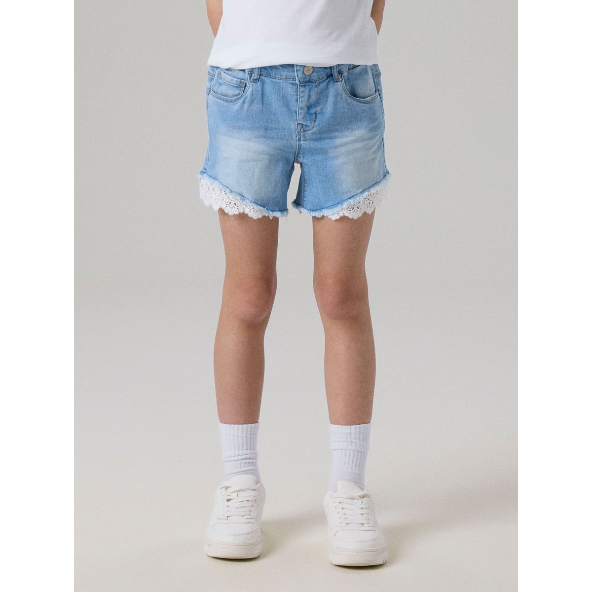 Short medium blue denim, NAME IT