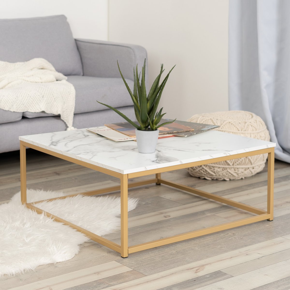 Table basse carrée style industriel, FACTO or et imitation marbe, MEUBLES COSY