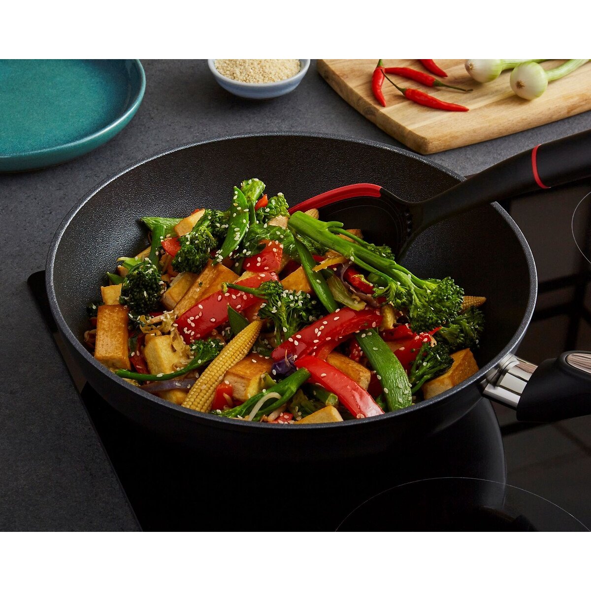 28cm Forged Aluminium Wok graphite, MORPHY RICHARDS