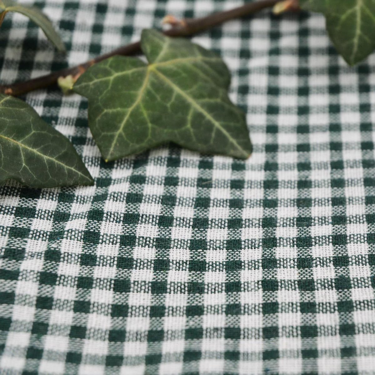 Nappe pique-nique XL à revers imperméable vichy vert foncé, LES JARDINS DE LA COMTESSE