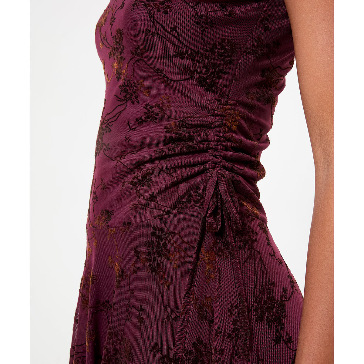 Robe Longue Floquée à Ourlet Plongeant Dita rouge, JOE BROWNS
