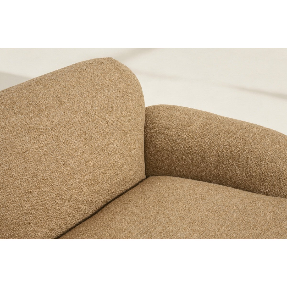 Fauteuil lounge en tissu texturé YUMA beige, PRODUIT INTERIEUR BRUT