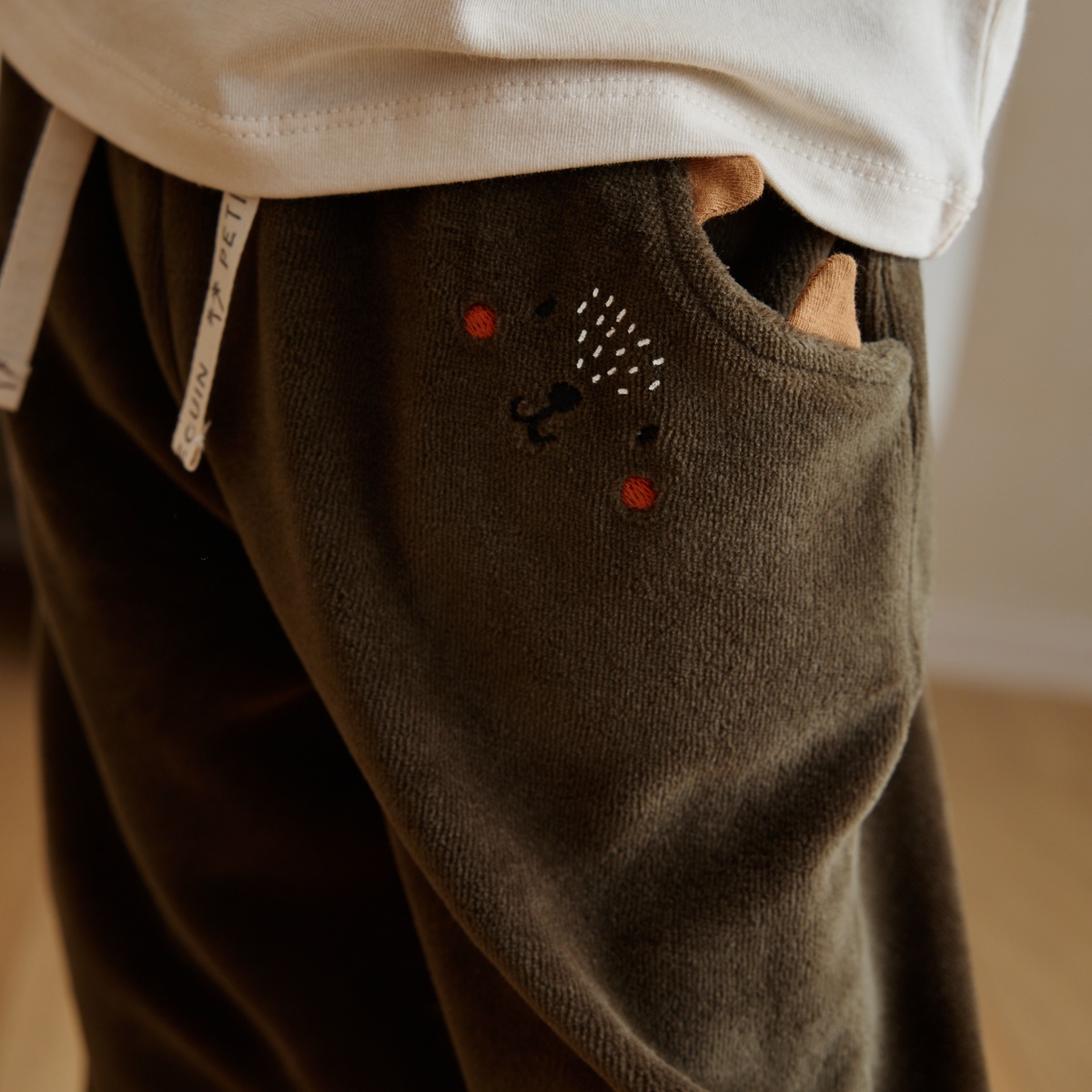 Pantalon bébé en velours Ginkgo vert, PETIT BEGUIN
