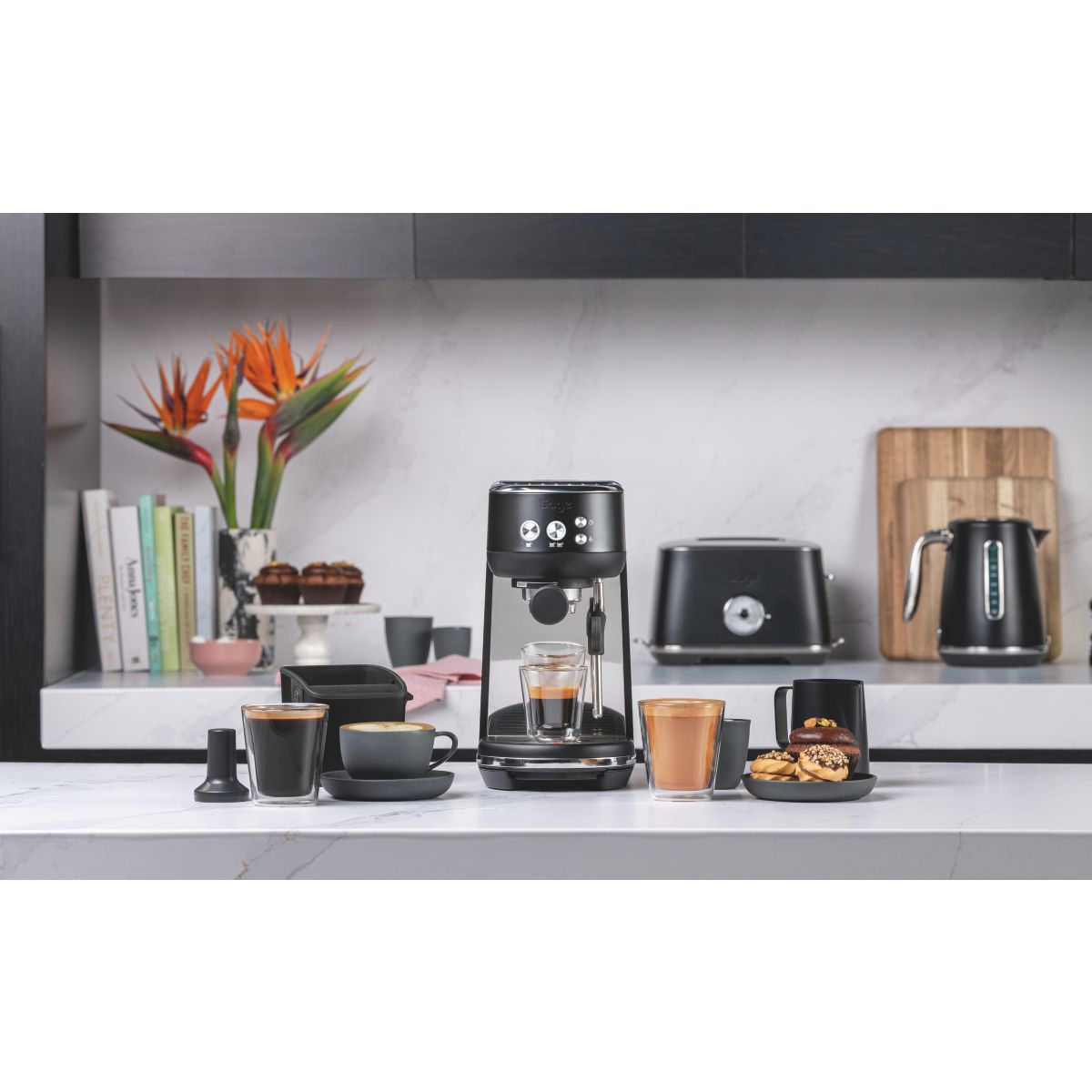 Machine à expresso The Bambino Truffe Noire couleur unique, SAGE APPLIANCES