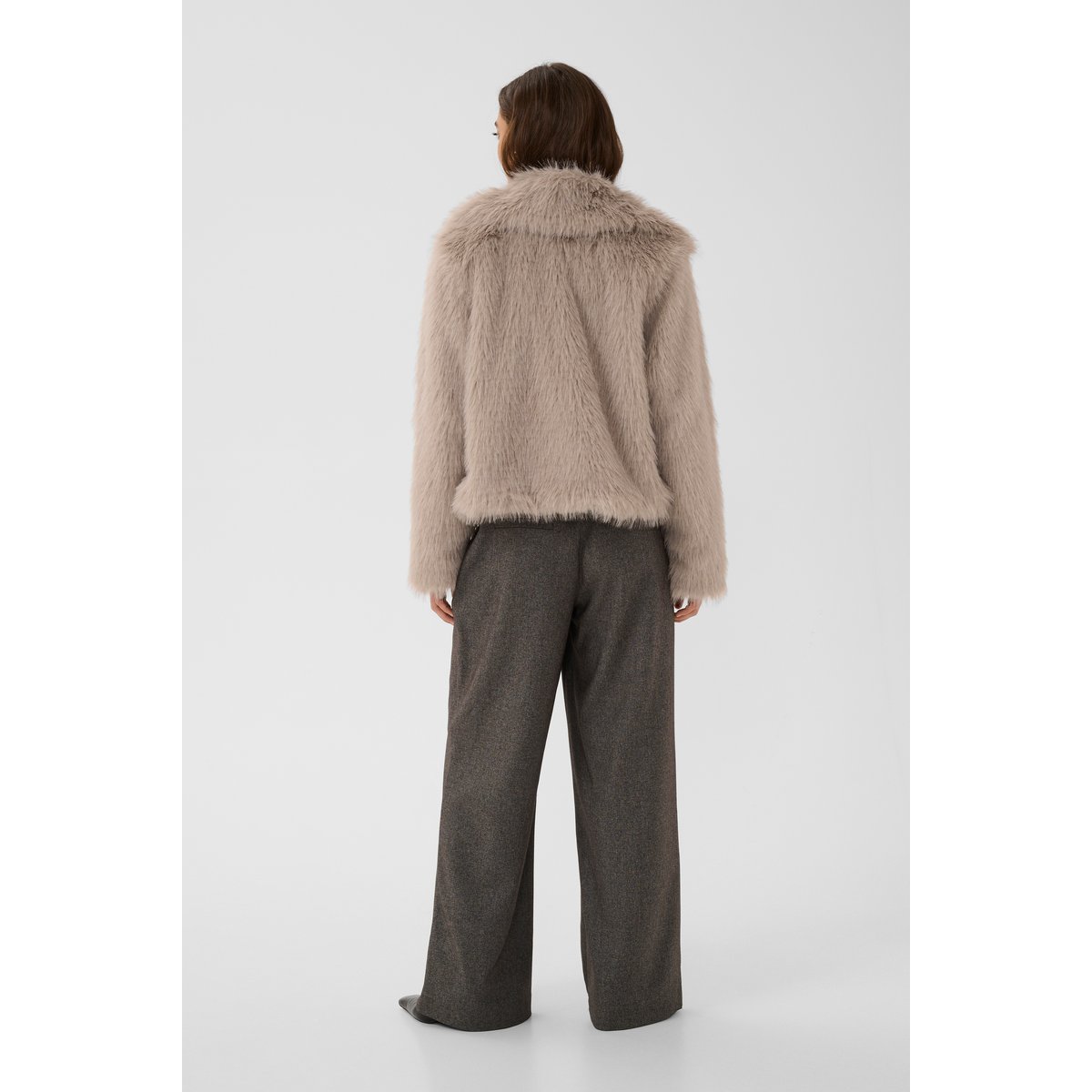 Veste beige, CULTURE