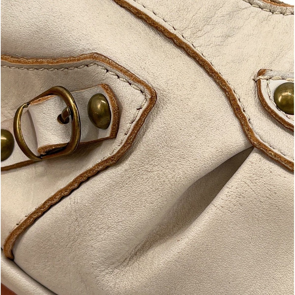 Sac à main en cuir vintage MISS LUNA taupe clair, OH MY BAG