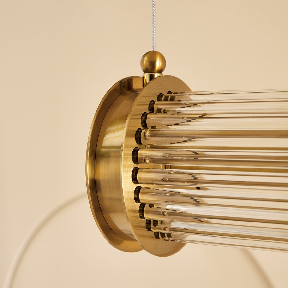 Lustre simple en métal laiton doré TUBES laiton, SIGNATURE
