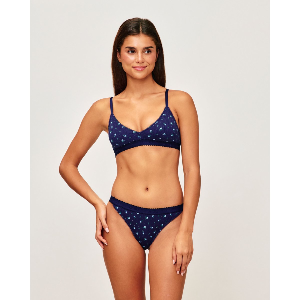 Soutien-gorge triangle imprimé floral POETIZ bleu marine, UNDIZ