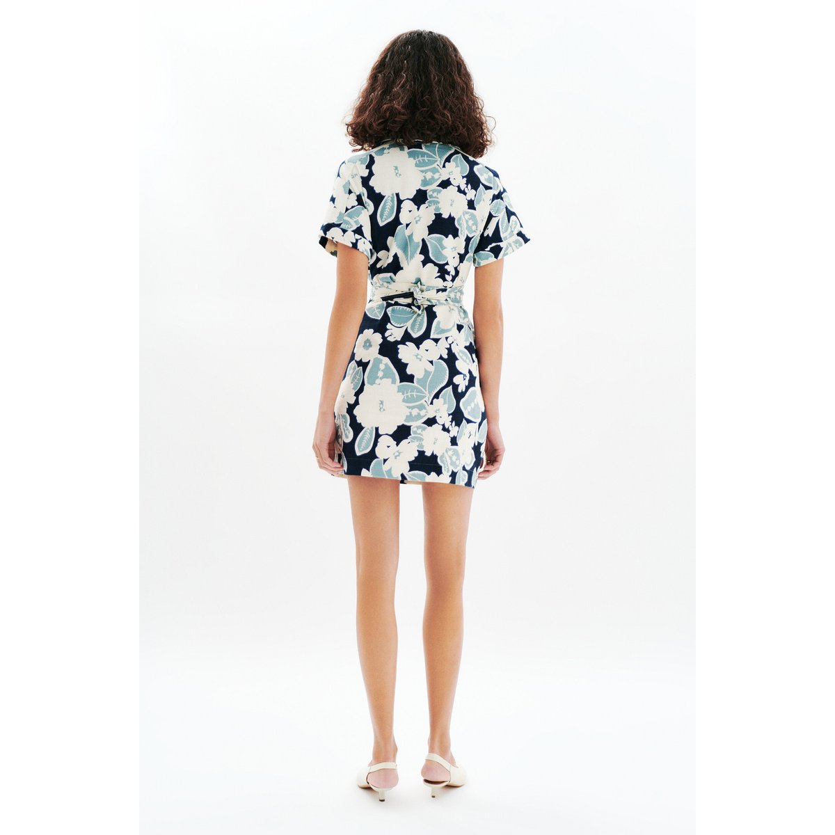 Robe courte col chemise ROKAN bleu clair, CAROLL