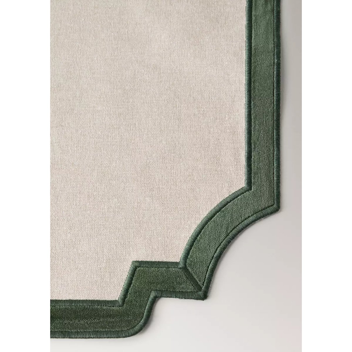 Set de table 100 % coton avec broderie de Noël vert, MANGO HOME