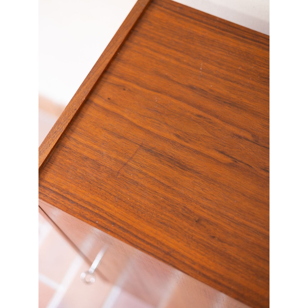 Petit buffet en bois Gustave N°1633 - Bon état bois foncé, DEBONGOUT