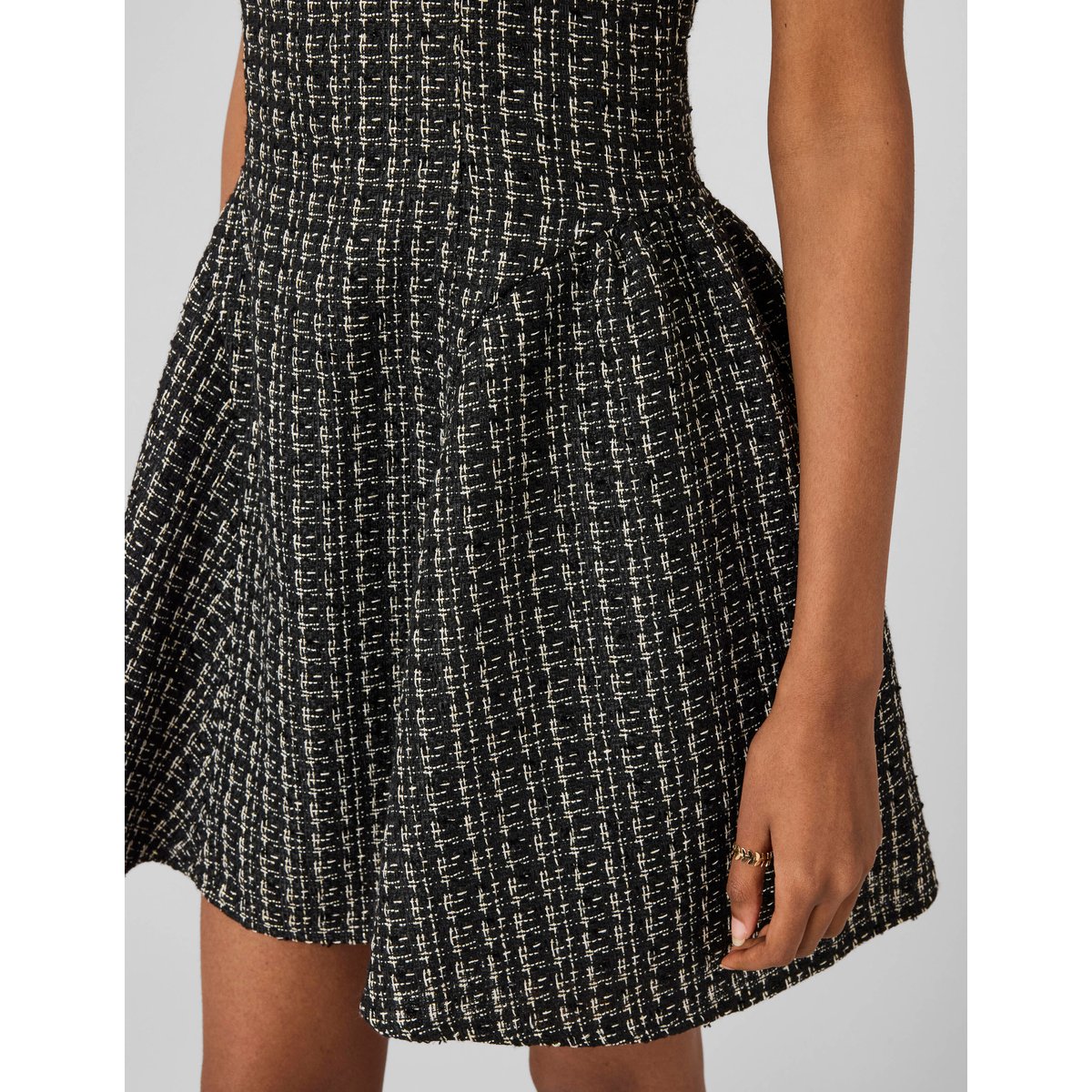Robe en tweed noir, BZB