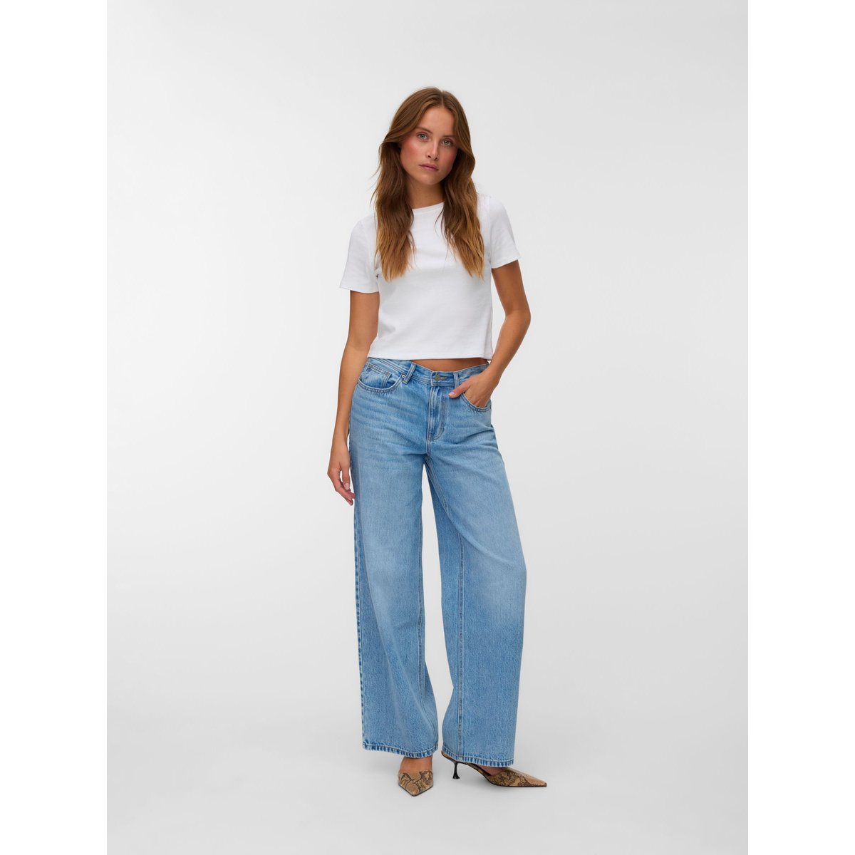 Jean À Coupe Large light blue denim, VERO MODA