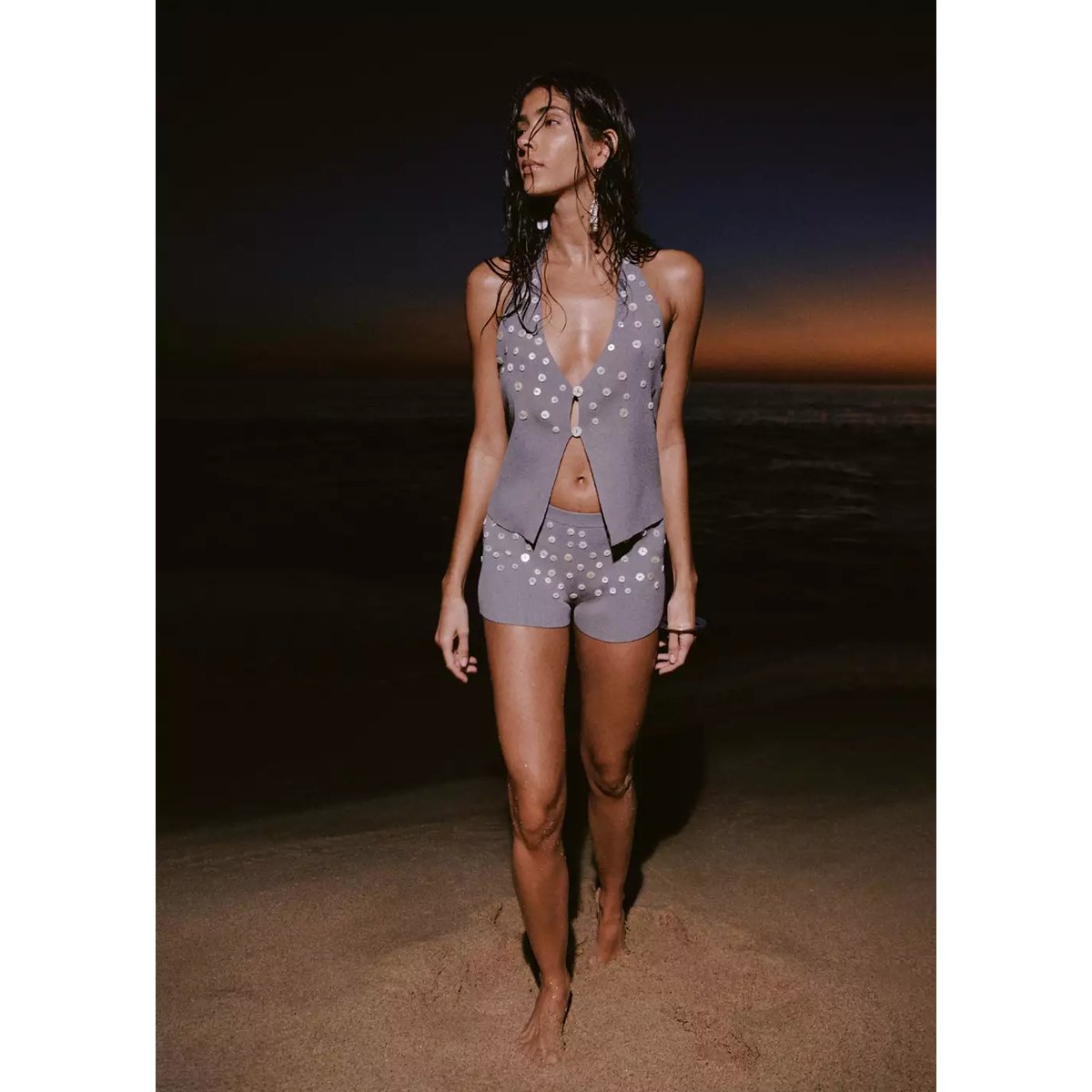 Top ajusté avec boutons décoratifs gris chiné moyen, MANGO