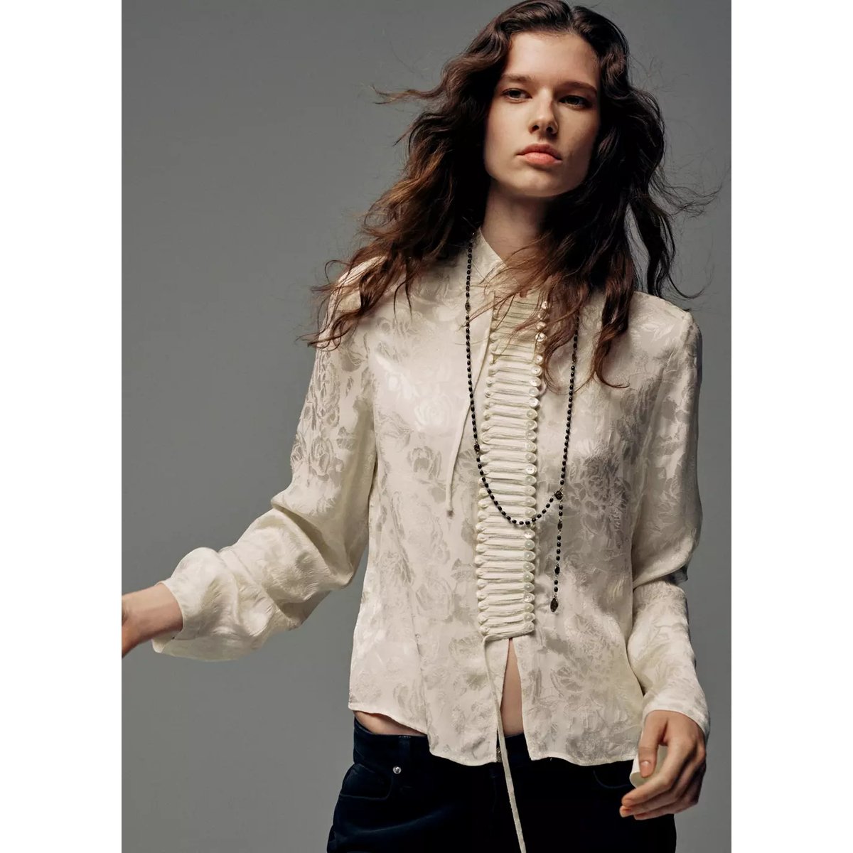 Collier pendentifs perles noir, MANGO