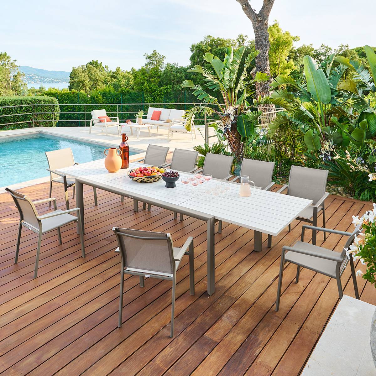 Table de jardin extensible 12 places en aluminium LUZANE argile, HESPERIDE