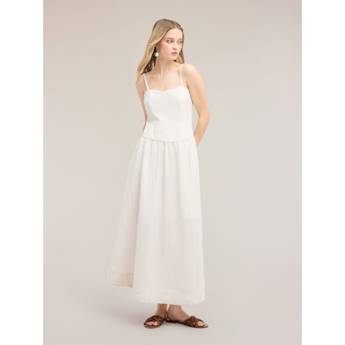 Robe longue évasée beige, MOTIVI