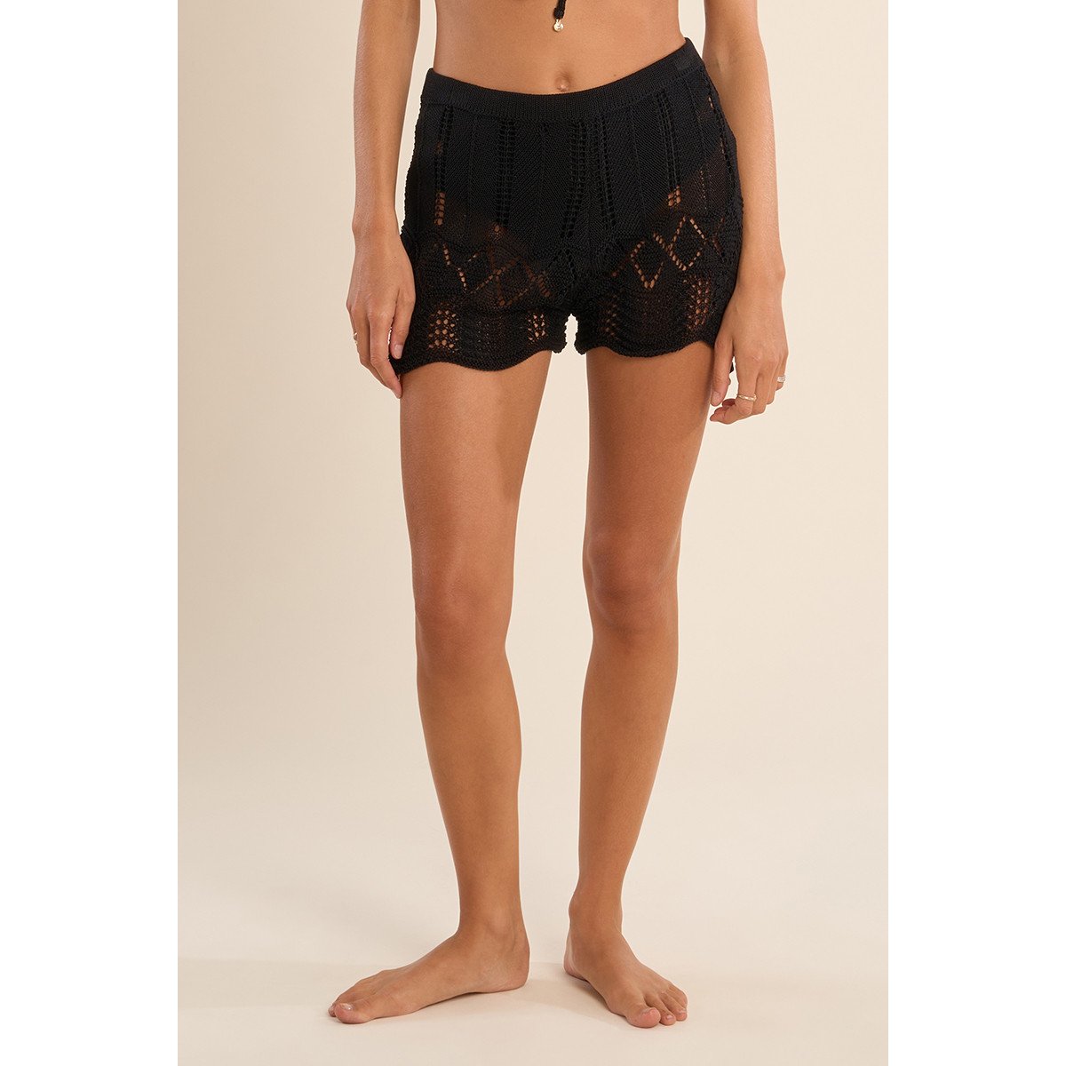 Short de plage en crochet noir, MOLLY BRACKEN