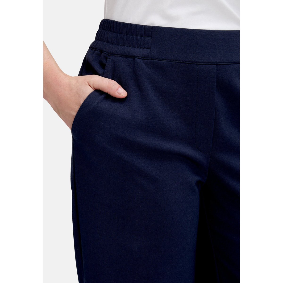 Pantalon à enfiler à poches extérieures navy blue, BETTY & CO