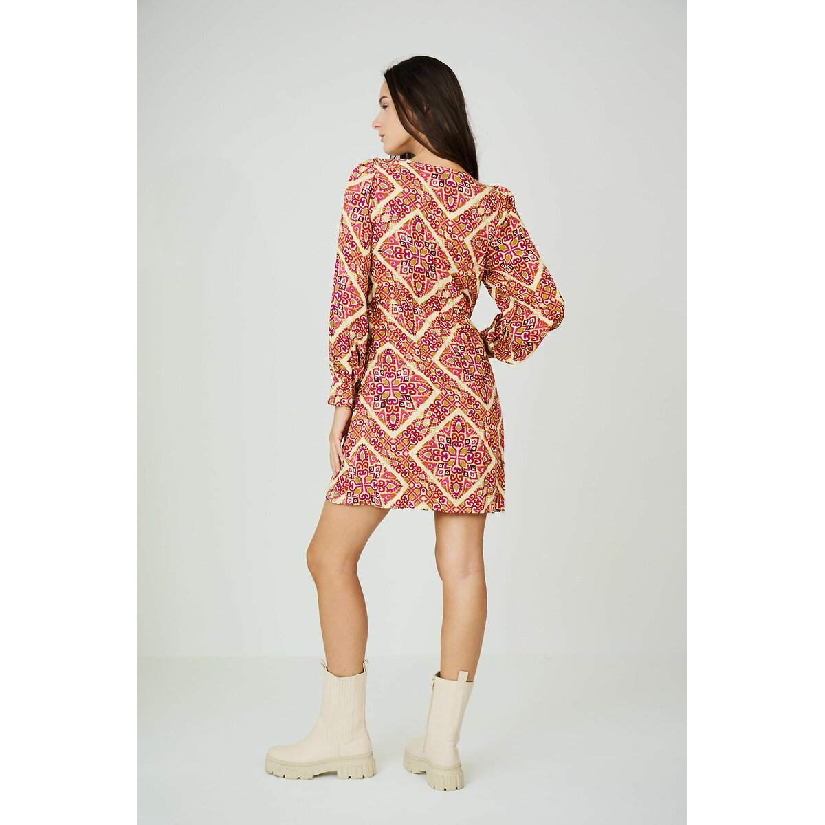 Tribal Print Mini Dress with V-Neck and Long Sleeves print/beige background, SEE U SOON