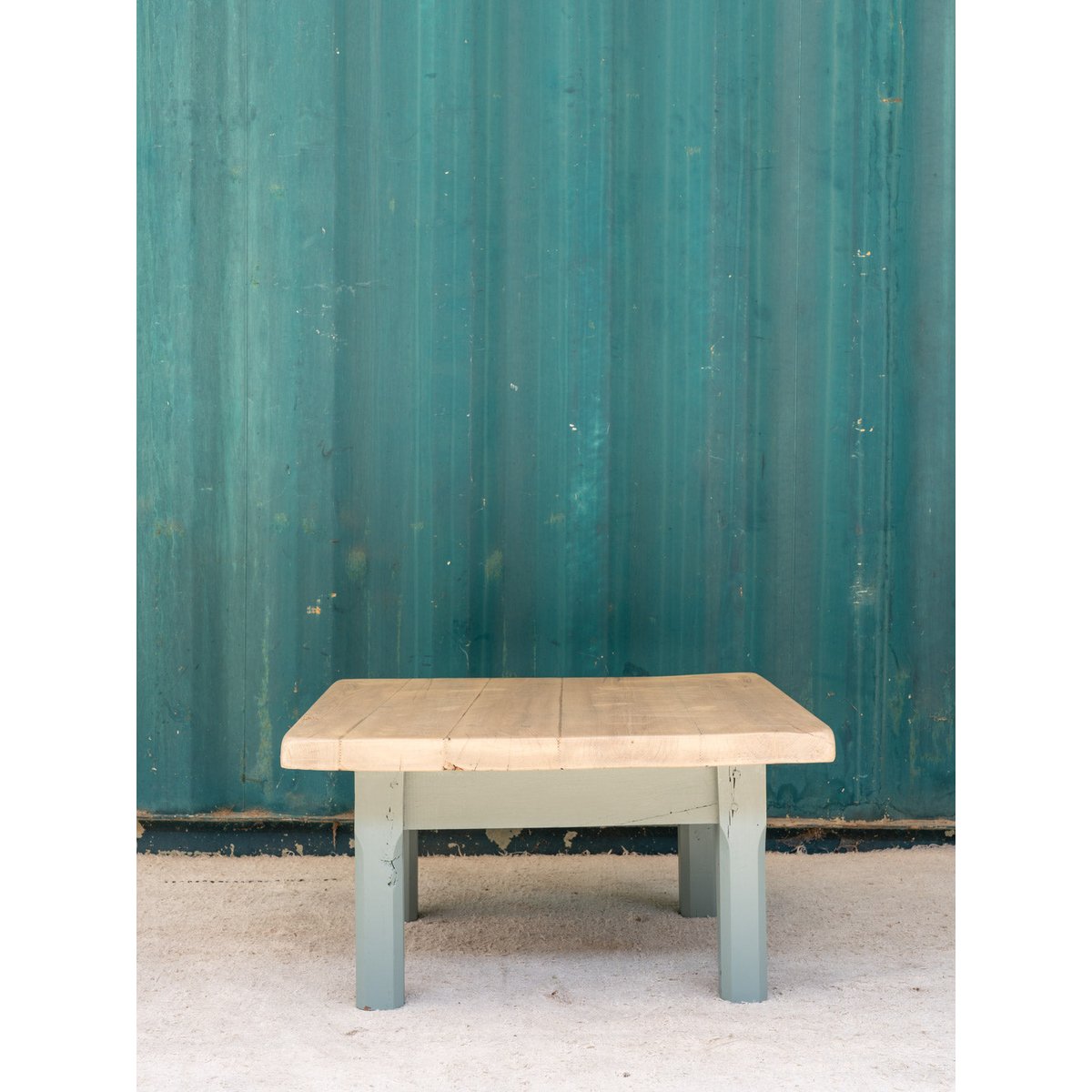 Table basse en bois vert d'eau Léonie N°1065 - Bon état bois clair, DEBONGOUT