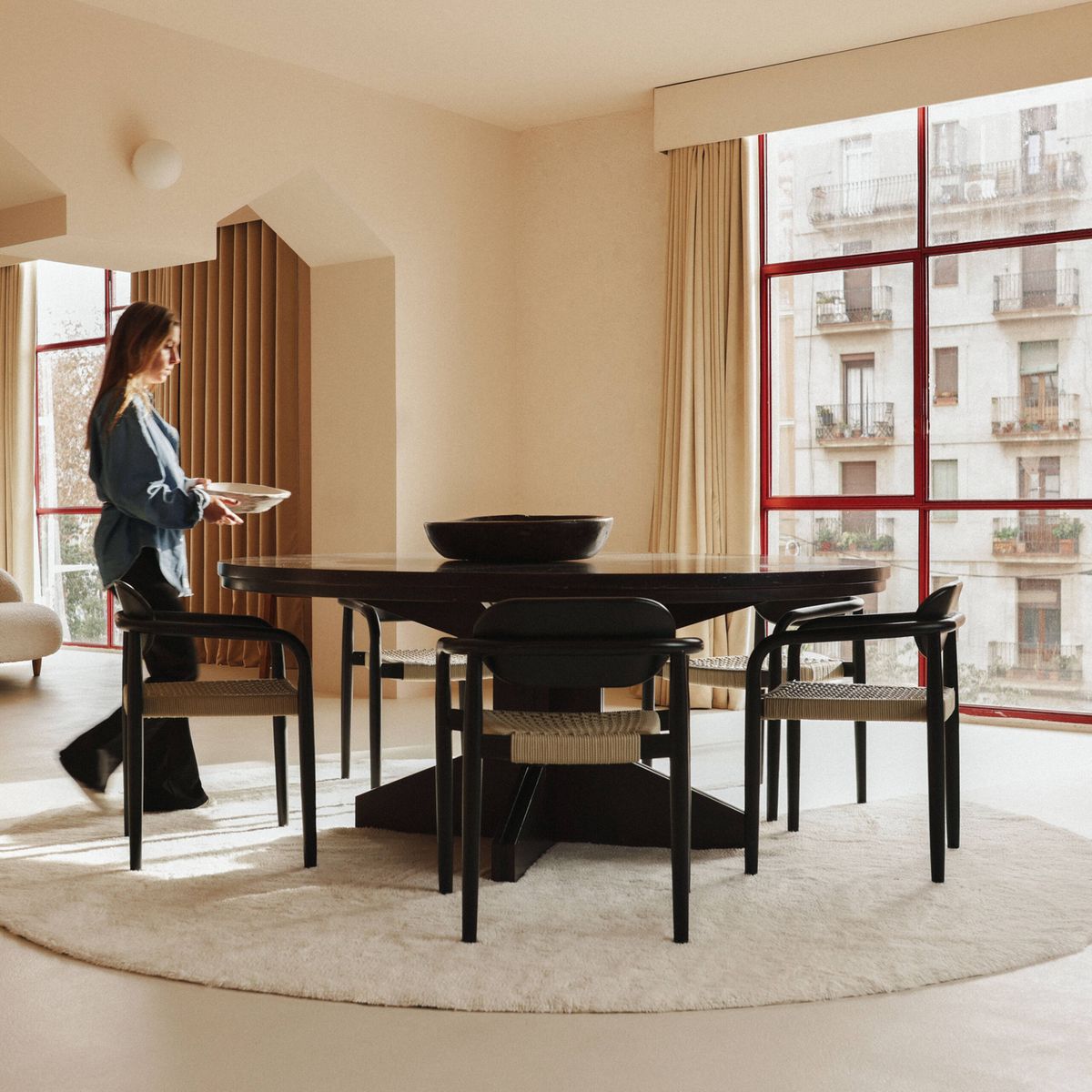 Tapis rond en laine Silhouettes naturel, LORENA CANALS