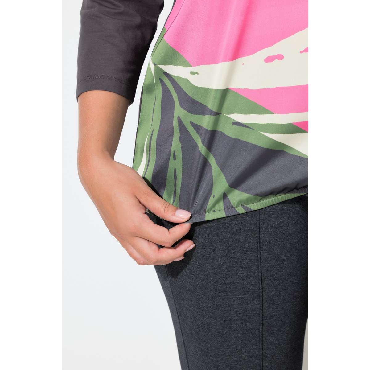 T-shirt oversize en satin anthracite, ULLA POPKEN