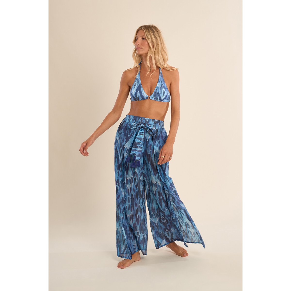 Pantalon large imprimé et ceinture à nouer blue indigo, MOLLY BRACKEN