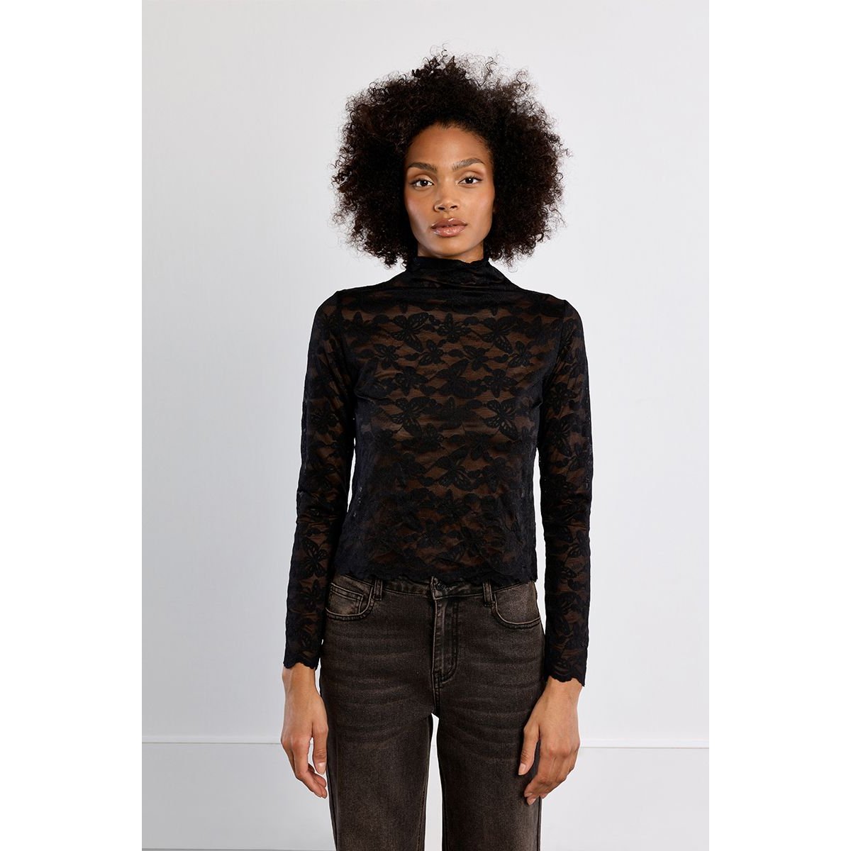 Top en mesh brodé, semi-transparent noir, LILI SIDONIO
