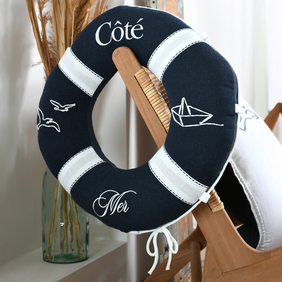 Coussin bouée polycoton décoratif esprit bord de mer bleu marine, LOVELY CASA