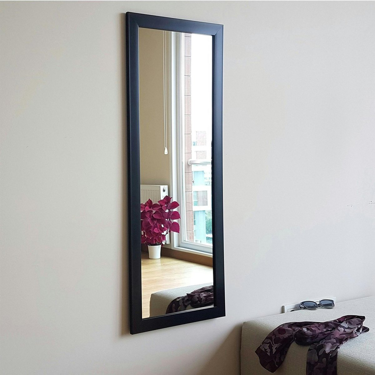 Miroir d'entrée vertical noir 105 cm - style moderne CODY noir, PIER IMPORT