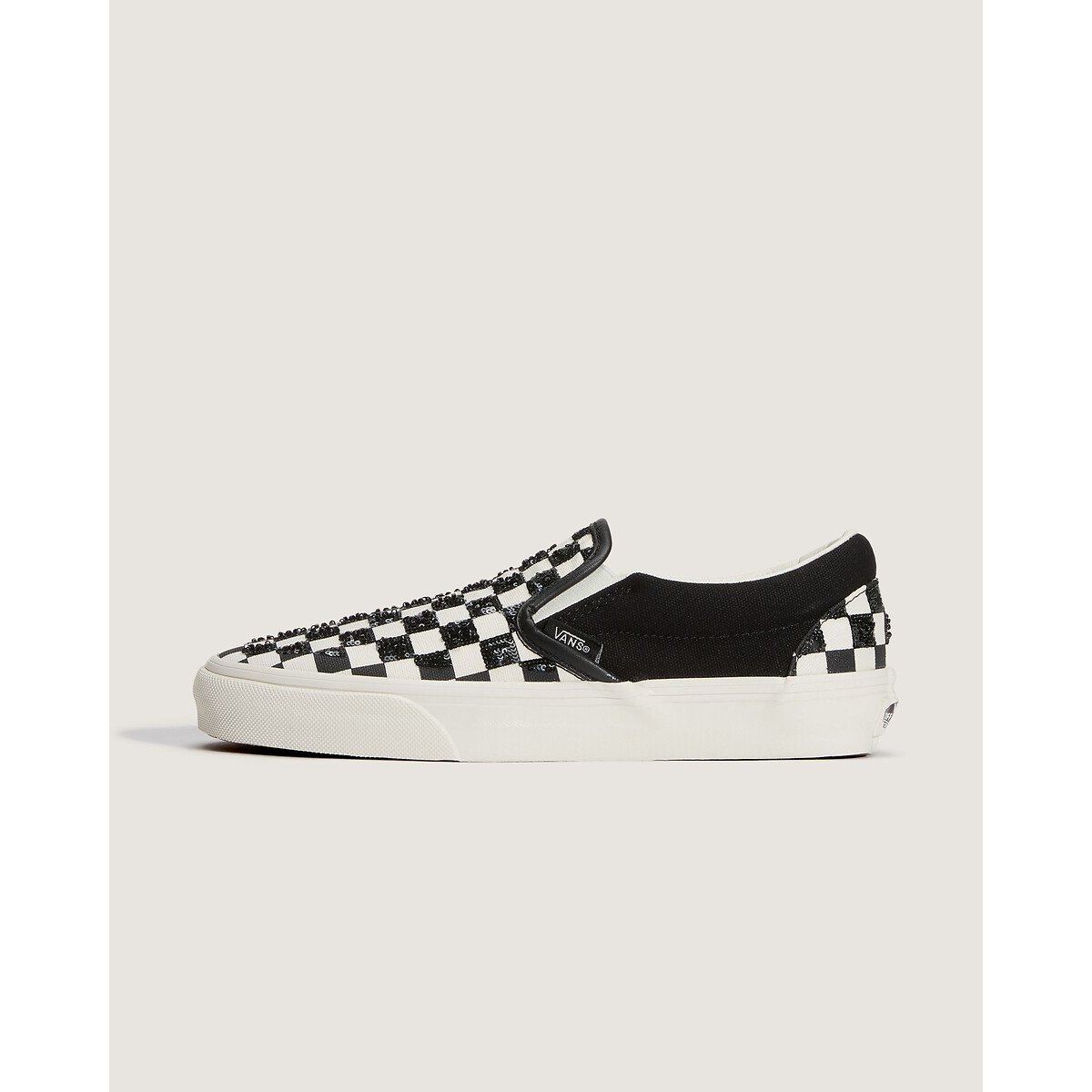 SLIP ON CLASSIC Beaded con perline nero/bianco, VANS