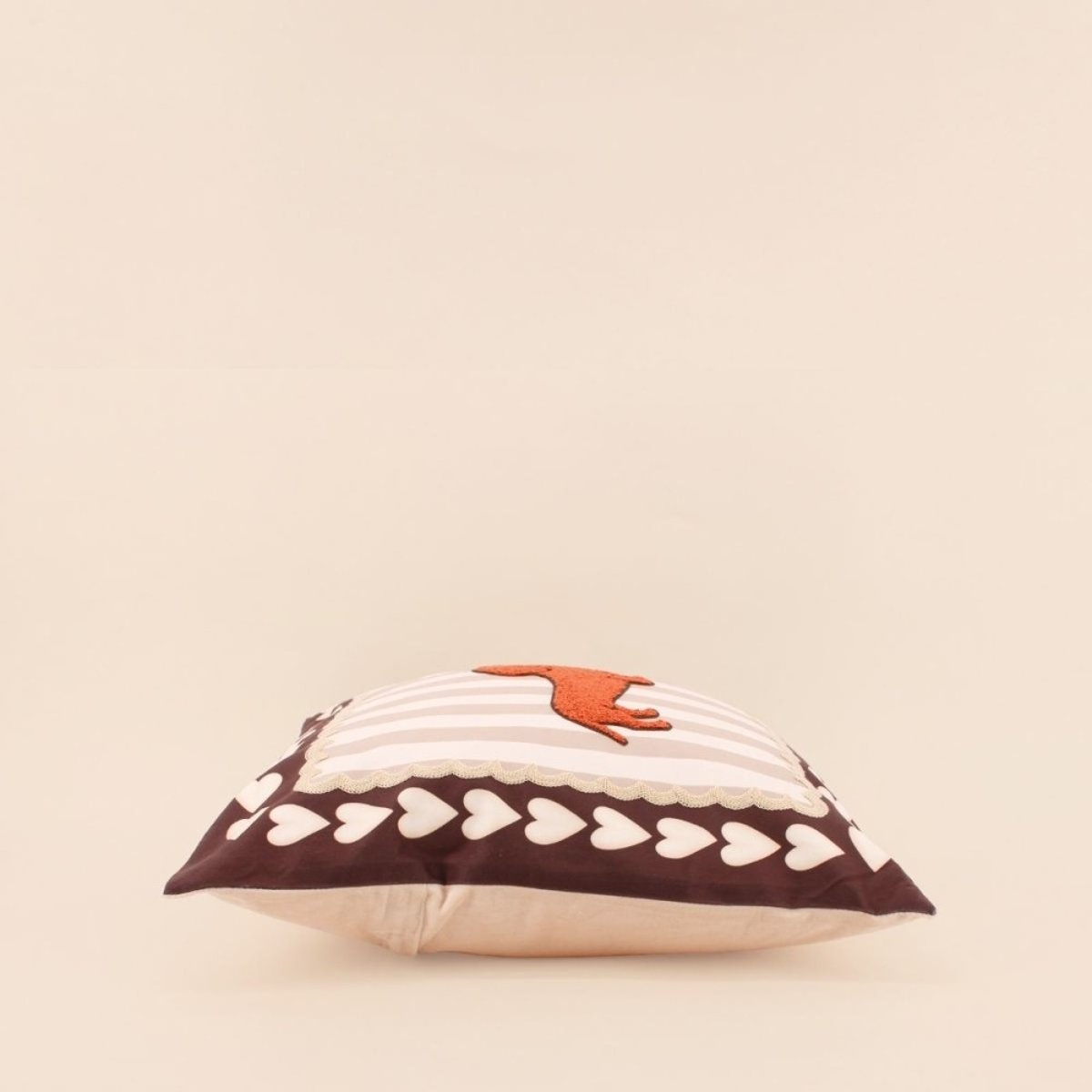 Coussin teckel velours rayures 45x45cm beige, KERSTEN