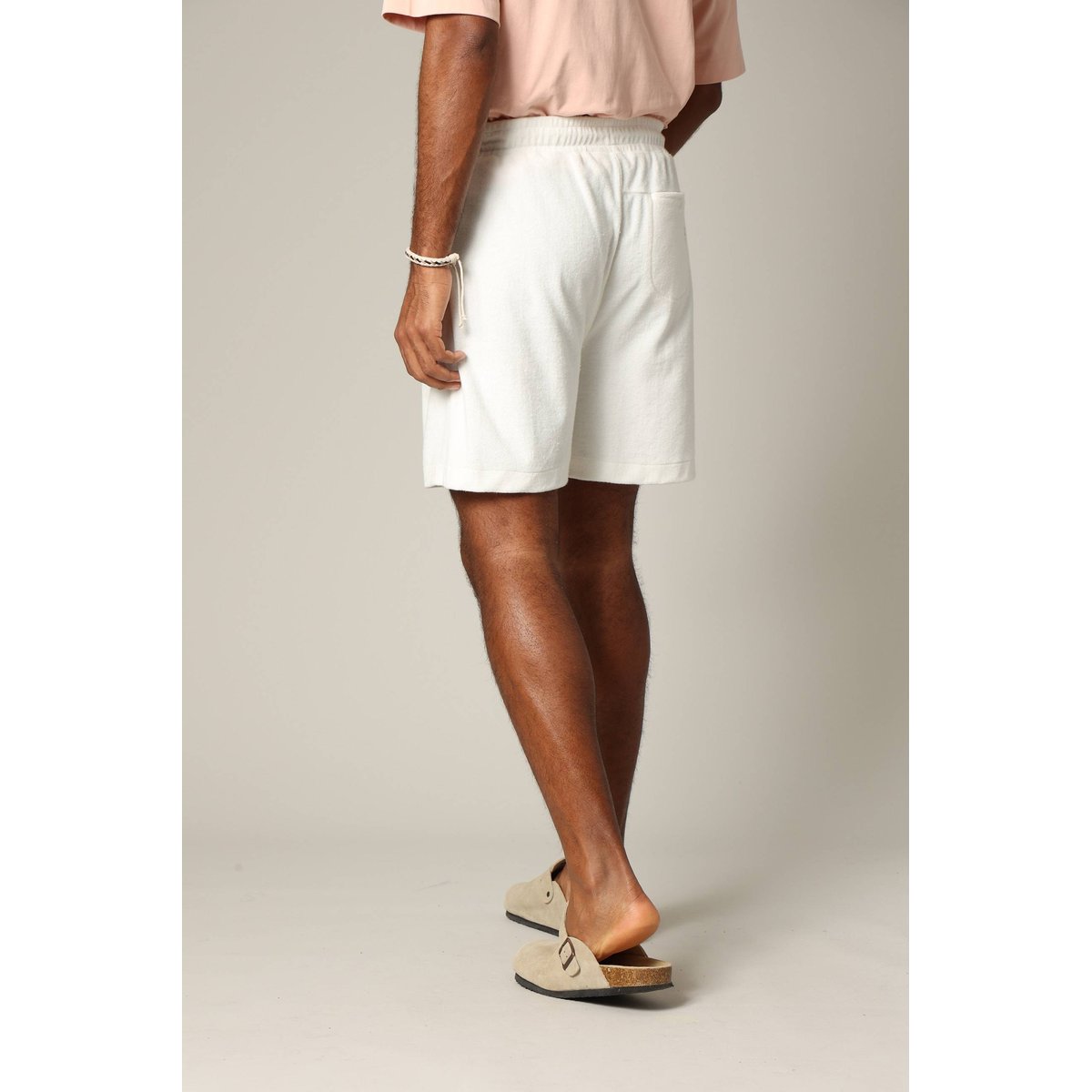 Short en éponge à la taille élastiquée avec cordon NARCISO natural, DEELUXE
