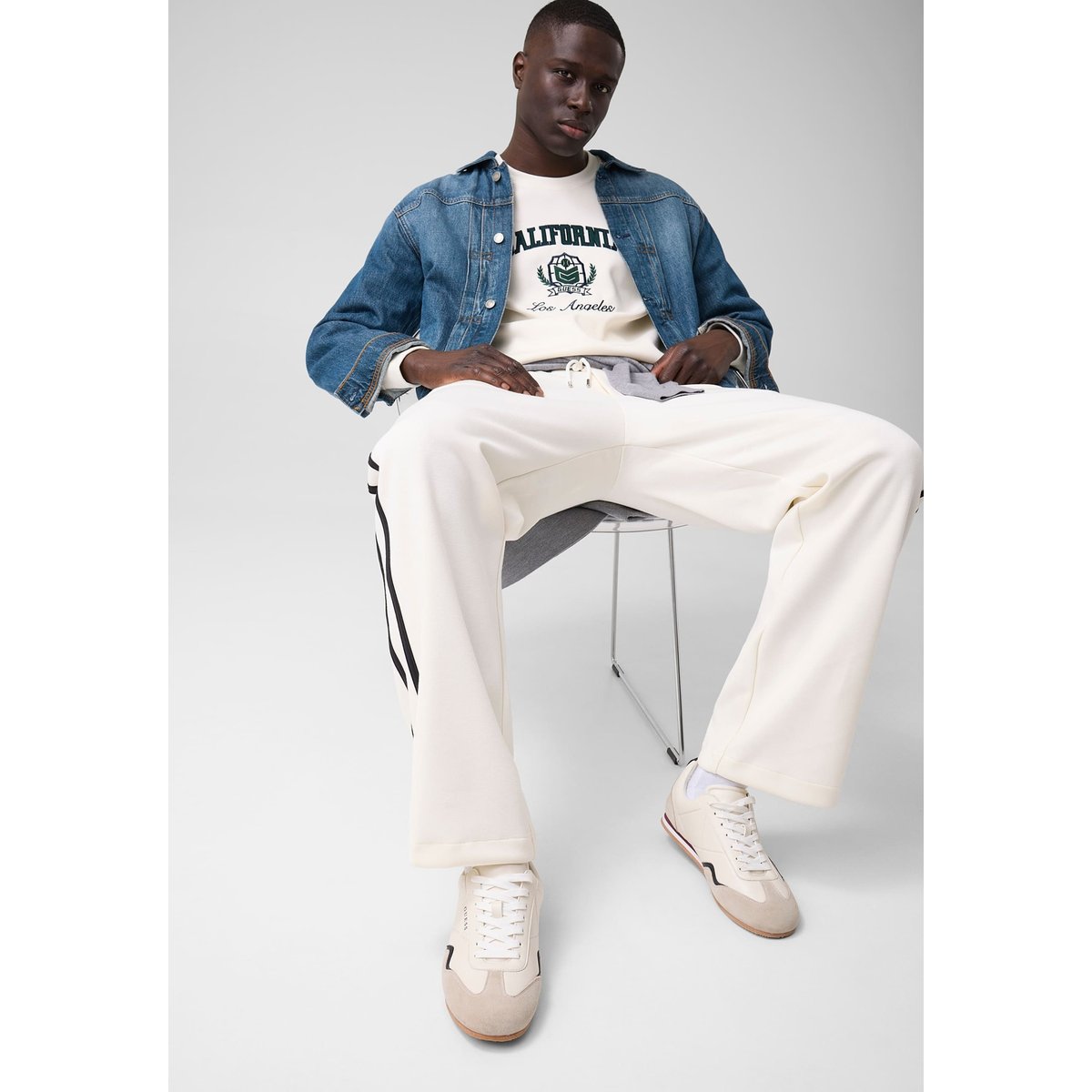 Sweatshirt Avec Logo Brodé blanc, GUESS