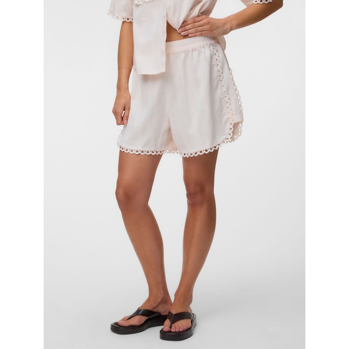 Short rose - pink dogwood 1, VERO MODA