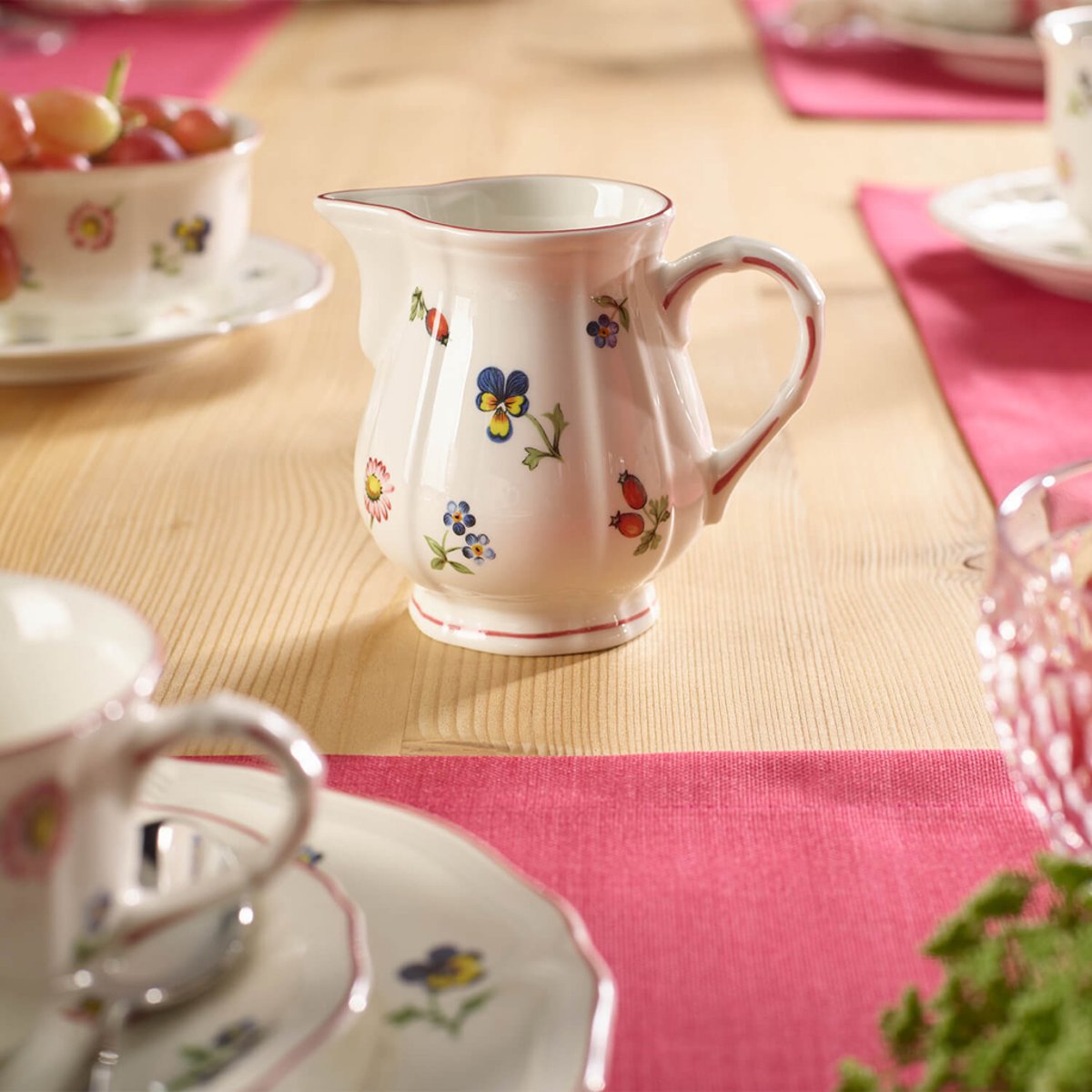 Petit Pot À Lait PETITE FLEUR blanc, VILLEROY & BOCH