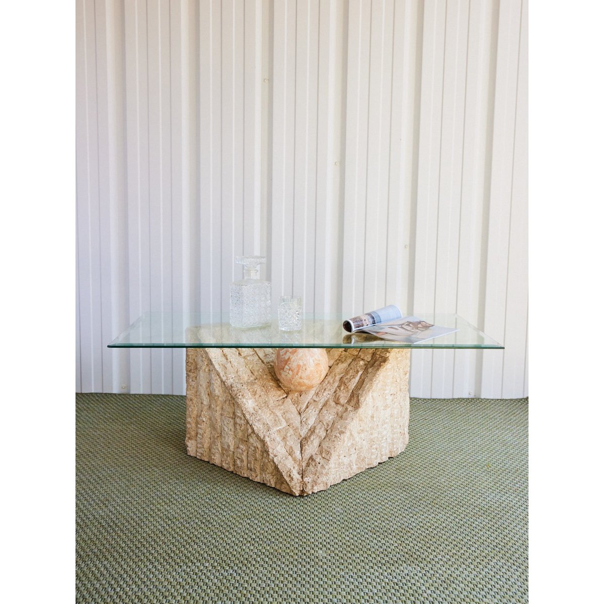 Table basse style travertin Marie-Pierre N°91 - Bon état beige, DEBONGOUT