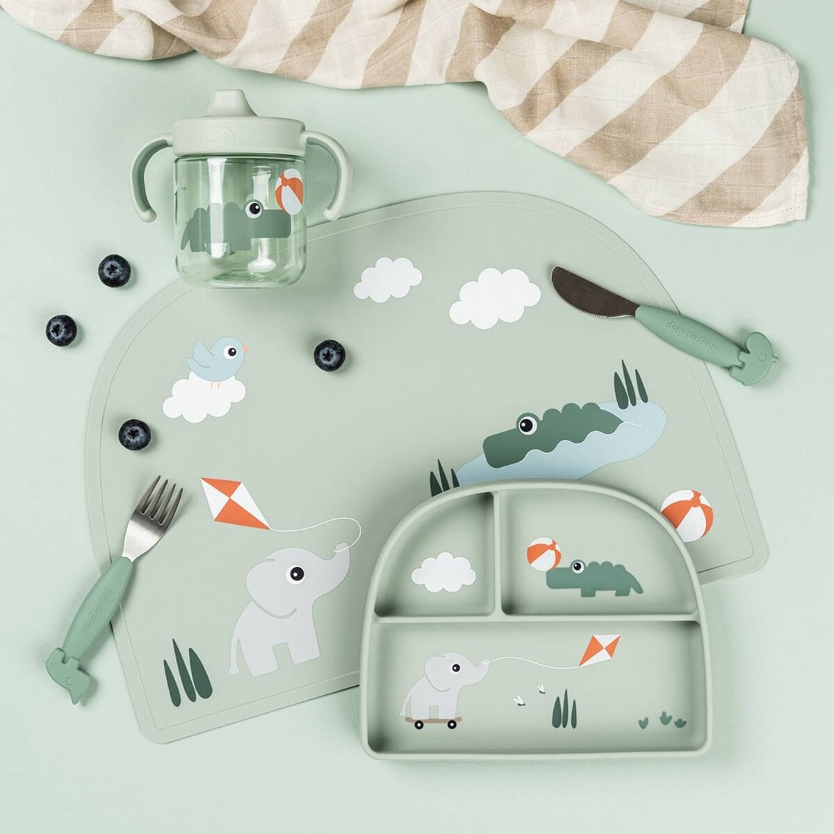 Set de table vert, DONE BY DEER