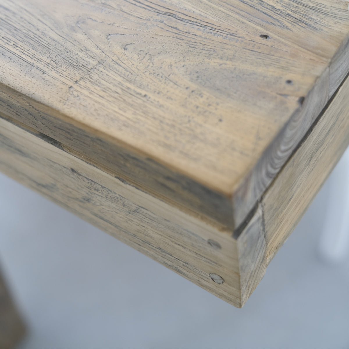 Table en bois de teck recyclé 10 pers.  CARGO naturel, BERAH GETAH